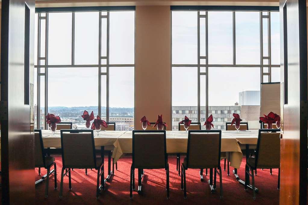 Fluno Center Hotel Madison Bilik gambar